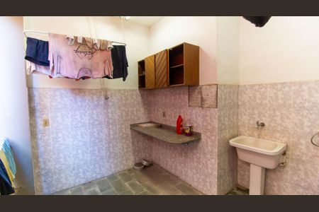 Casa de condomínio à venda com 367m², 4 quartos e 4 vagasÁrea de Serviço