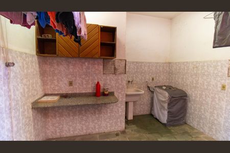 Casa de condomínio à venda com 367m², 4 quartos e 4 vagasÁrea de Serviço