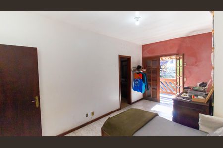 Casa de condomínio à venda com 367m², 4 quartos e 4 vagasSuíte 1