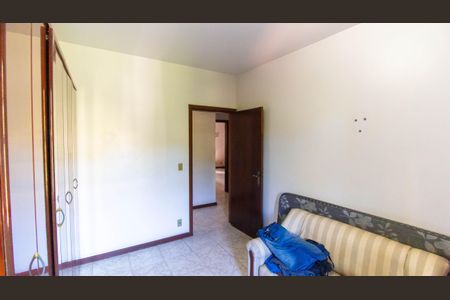 Casa de condomínio à venda com 367m², 4 quartos e 4 vagasQuarto 1