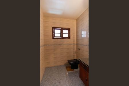 Casa de condomínio à venda com 367m², 4 quartos e 4 vagasBanheiro Social