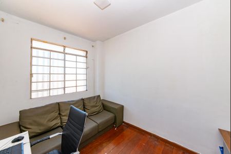 Apartamento para alugar com 300m², 4 quartos e 3 vagas Apartamento para alugar com 300m², 4 quartos e 3 vagasQuarto