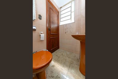 Apartamento para alugar com 300m², 4 quartos e 3 vagas Apartamento para alugar com 300m², 4 quartos e 3 vagasBanheiro da Suíte 3