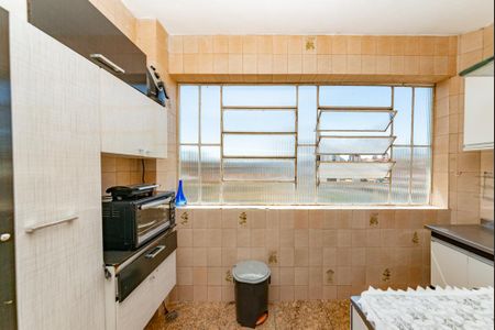 Apartamento para alugar com 300m², 4 quartos e 3 vagas Apartamento para alugar com 300m², 4 quartos e 3 vagasCozinha