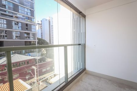 Apartamento à venda com 25m², 1 quarto e sem vagaVaranda