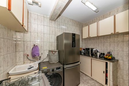 Apartamento para alugar com 65m², 2 quartos e 1 vaga Apartamento para alugar com 65m², 2 quartos e 1 vagaCozinha