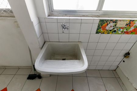 Apartamento à venda com 85m², 2 quartos e 1 vagaÁrea de Serviço