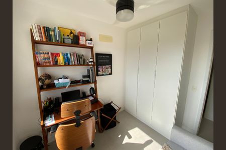 Apartamento à venda com 65m², 2 quartos e 1 vagaQuarto 