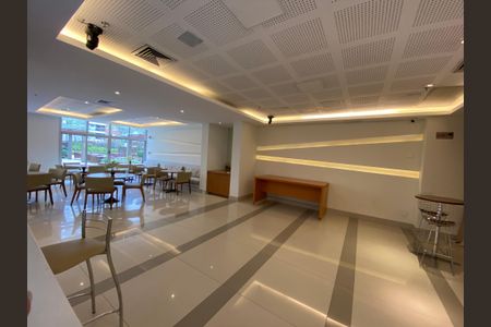 Apartamento à venda com 65m², 2 quartos e 1 vagaÁrea comum