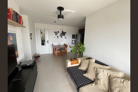 Apartamento à venda com 65m², 2 quartos e 1 vagaSala