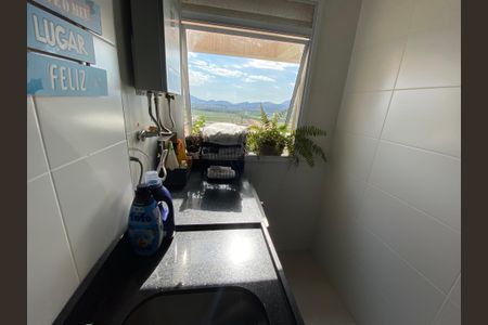 Apartamento à venda com 65m², 2 quartos e 1 vagaÁrea de Serviço