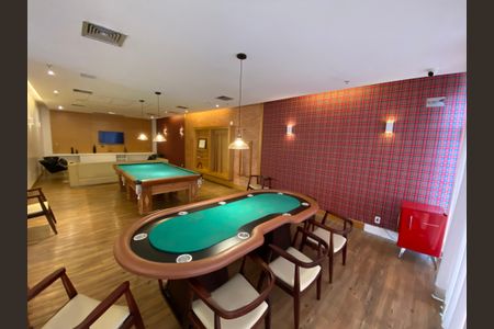 Apartamento à venda com 65m², 2 quartos e 1 vagaÁrea comum