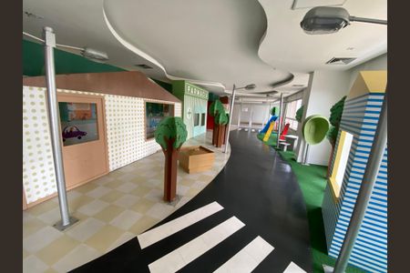 Apartamento à venda com 65m², 2 quartos e 1 vagaÁrea comum