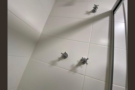 Apartamento à venda com 65m², 2 quartos e 1 vagaBanheiro Suite