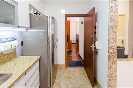 Apartamento à venda com 124m², 3 quartos e 1 vaga Apartamento à venda com 124m², 3 quartos e 1 vagaCozinha
