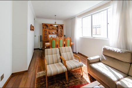 Apartamento à venda com 124m², 3 quartos e 1 vaga Apartamento à venda com 124m², 3 quartos e 1 vagaSala