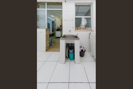 Apartamento à venda com 124m², 3 quartos e 1 vaga Apartamento à venda com 124m², 3 quartos e 1 vagaÁrea de serviço