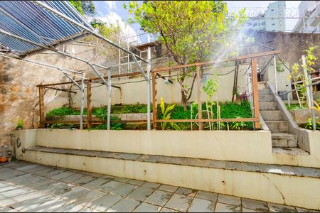 Apartamento à venda com 124m², 3 quartos e 1 vaga Apartamento à venda com 124m², 3 quartos e 1 vagaÁrea privativa