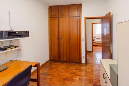 Apartamento à venda com 124m², 3 quartos e 1 vaga Apartamento à venda com 124m², 3 quartos e 1 vagaQuarto 2