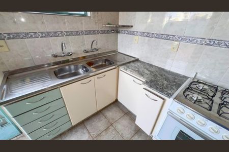 Casa à venda com 508m², 5 quartos e 8 vagasCozinha