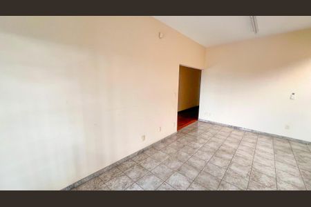 Casa à venda com 508m², 5 quartos e 8 vagasSuite