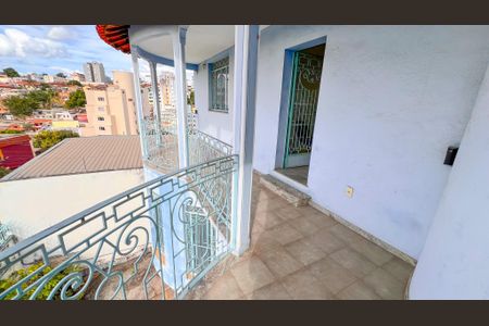 Casa à venda com 508m², 5 quartos e 8 vagasSacada/Sala