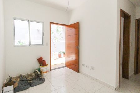 Apartamento à venda com 35m², 2 quartos e sem vaga Apartamento à venda com 35m², 2 quartos e sem vagaSala