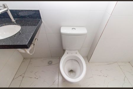 Apartamento à venda com 36m², 2 quartos e sem vagaBanheiro