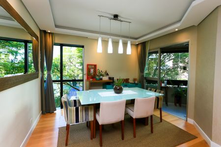 Apartamento à venda com 89m², 2 quartos e 2 vagas Apartamento à venda com 89m², 2 quartos e 2 vagasSala