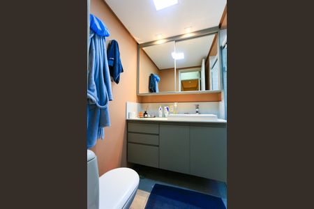 Apartamento à venda com 89m², 2 quartos e 2 vagas Apartamento à venda com 89m², 2 quartos e 2 vagasBanheiro da Suíte