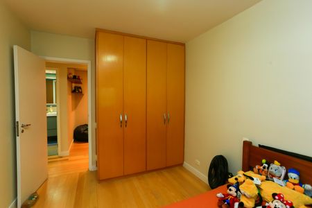 Apartamento à venda com 89m², 2 quartos e 2 vagas Apartamento à venda com 89m², 2 quartos e 2 vagasQuarto
