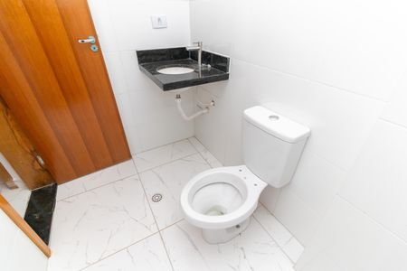 Apartamento à venda com 44m², 2 quartos e sem vaga Apartamento à venda com 44m², 2 quartos e sem vagaBanheiro