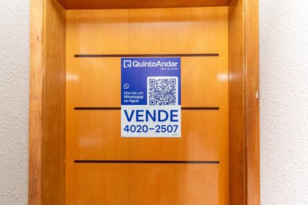 Apartamento à venda com 44m², 2 quartos e sem vaga Apartamento à venda com 44m², 2 quartos e sem vagaPlaquinha