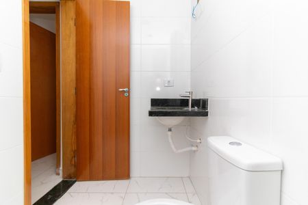 Apartamento à venda com 44m², 2 quartos e sem vaga Apartamento à venda com 44m², 2 quartos e sem vagaBanheiro