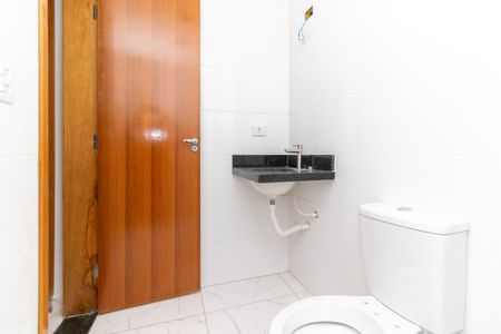 Apartamento à venda com 44m², 2 quartos e sem vaga Apartamento à venda com 44m², 2 quartos e sem vagaBanheiro