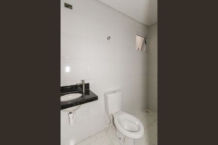 Apartamento à venda com 35m², 2 quartos e sem vaga Apartamento à venda com 35m², 2 quartos e sem vagaBanheiro