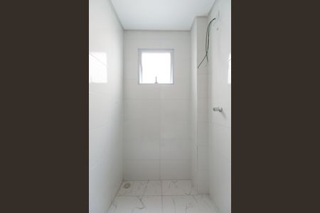 Apartamento à venda com 36m², 2 quartos e sem vaga Apartamento à venda com 36m², 2 quartos e sem vagaBanheiro