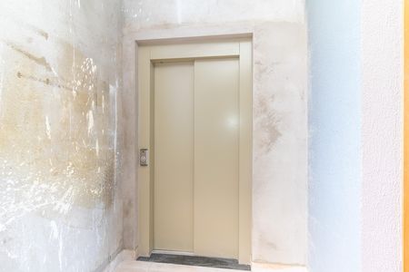 Apartamento à venda com 36m², 2 quartos e sem vaga Apartamento à venda com 36m², 2 quartos e sem vagaElevador