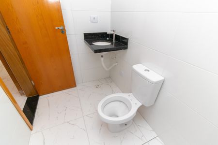 Apartamento à venda com 44m², 2 quartos e sem vaga Apartamento à venda com 44m², 2 quartos e sem vagaBanheiro