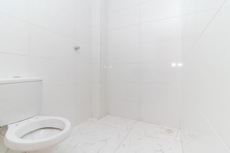 Apartamento à venda com 44m², 2 quartos e sem vaga Apartamento à venda com 44m², 2 quartos e sem vagaBanheiro