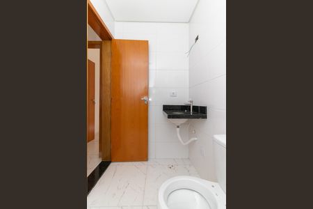 Apartamento à venda com 44m², 2 quartos e sem vaga Apartamento à venda com 44m², 2 quartos e sem vagaBanheiro