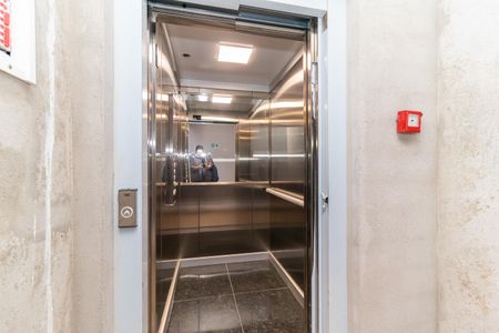 Apartamento à venda com 47m², 2 quartos e sem vagaElevador