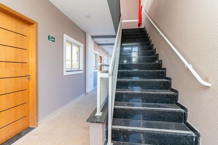 Apartamento à venda com 36m², 2 quartos e sem vagaEscadas