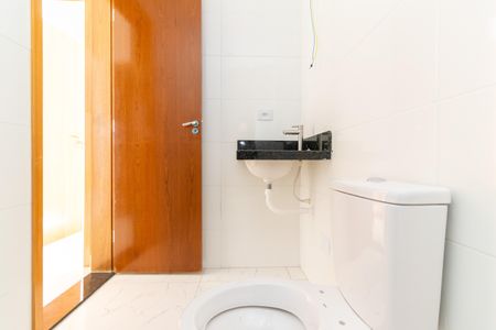 Apartamento à venda com 44m², 2 quartos e sem vagaBanheiro