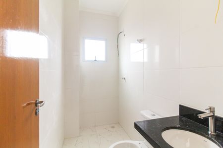 Apartamento à venda com 42m², 2 quartos e sem vaga Apartamento à venda com 42m², 2 quartos e sem vagaBanheiro