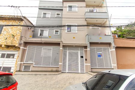 Apartamento à venda com 42m², 2 quartos e sem vaga Apartamento à venda com 42m², 2 quartos e sem vagaFachada + Placa