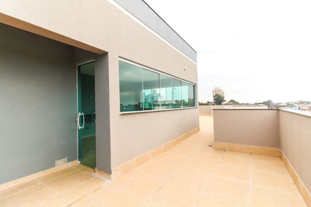Apartamento à venda com 42m², 2 quartos e sem vaga Apartamento à venda com 42m², 2 quartos e sem vagaSalão de festas