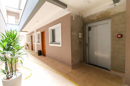 Apartamento à venda com 42m², 2 quartos e sem vaga Apartamento à venda com 42m², 2 quartos e sem vagaÁrea comum