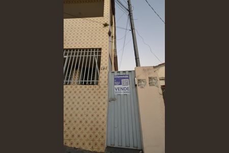 Casa à venda com 180m², 4 quartos e sem vagaPlaquinha Instalada