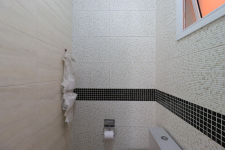 Casa à venda com 187m², 3 quartos e 4 vagasLavabo